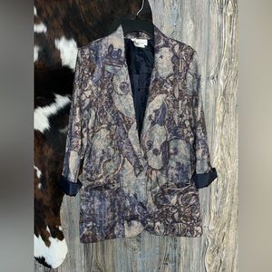 Vintage Worthington Made In USA size 8 one button blazer with paisley print